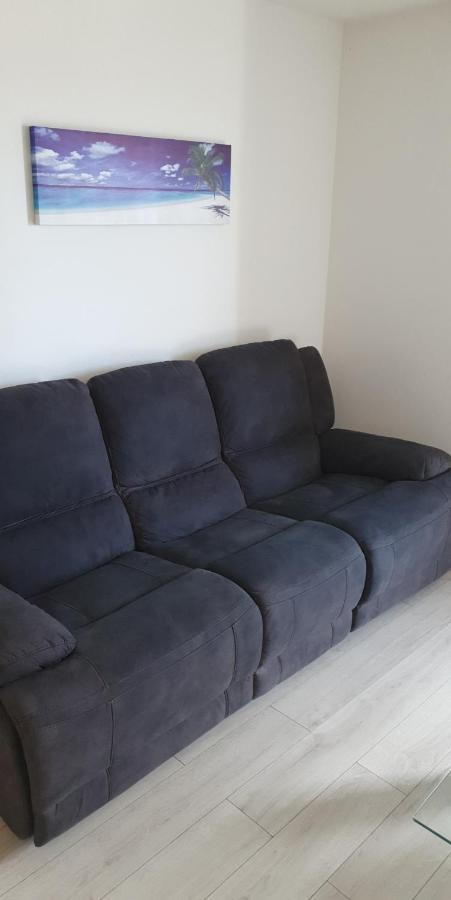 Appartement Cosy Proche De L'Aeroport T R A N S F E R T Sur Demande Сен-Дени Экстерьер фото